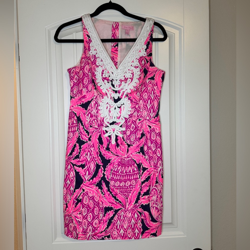 Lilly Pulitzer Gabby Shift dress Coco Safari Pink White Pineapple V-Neck Size 2